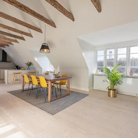 Apartment Aday - 3 Bedroom - Modern Living - Center *