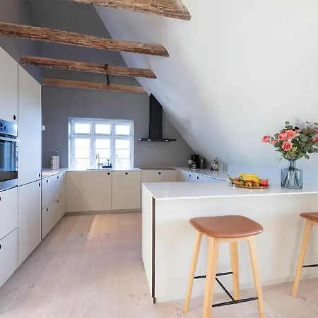 Apartment Aday - 3 Bedroom - Modern Living - Center